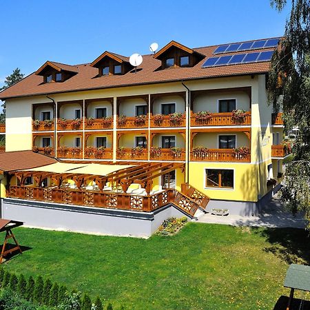 Hotel Alex Sankt Kanzian am Klopeiner See Exterior photo